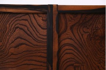 高級品!　ケヤキ玉杢・黒柿　総無垢材　贅沢な作りの板戸(引き戸、引違戸)4枚セット