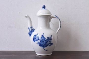 アンティーク雑貨　中古　ROYAL COPENHAGEN(ロイヤルコペンハーゲン)　ブルーフラワー　プレイン　コーヒーポット(ピッチャー、洋食器)(2)