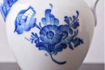 アンティーク雑貨　中古　ROYAL COPENHAGEN(ロイヤルコペンハーゲン)　ブルーフラワー　プレイン　コーヒーポット(ピッチャー、洋食器)(2)