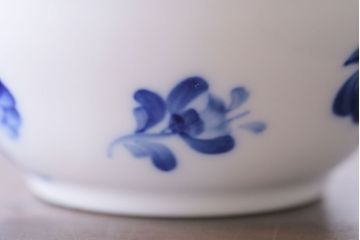 アンティーク雑貨　中古　ROYAL COPENHAGEN(ロイヤルコペンハーゲン)　ブルーフラワー　シュガーボウル(シュガーポット、洋食器)