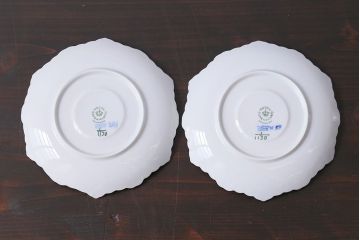 アンティーク雑貨　中古　ROYAL COPENHAGEN(ロイヤルコペンハーゲン)　ブルーフルーテッド　フルレース　カップ&ソーサー(ティーカップ、洋食器)2客セット(定価約8万6千円)(1)