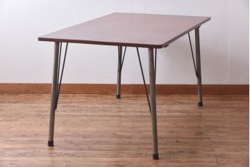 リメイク　ラワン材使用の昭和レトロな鉄脚テーブル(机、在宅ワーク、在宅用デスク、作業台)