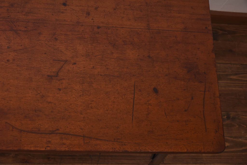 リメイク　ラワン材使用の昭和レトロな鉄脚テーブル(机、在宅ワーク、在宅用デスク、作業台)