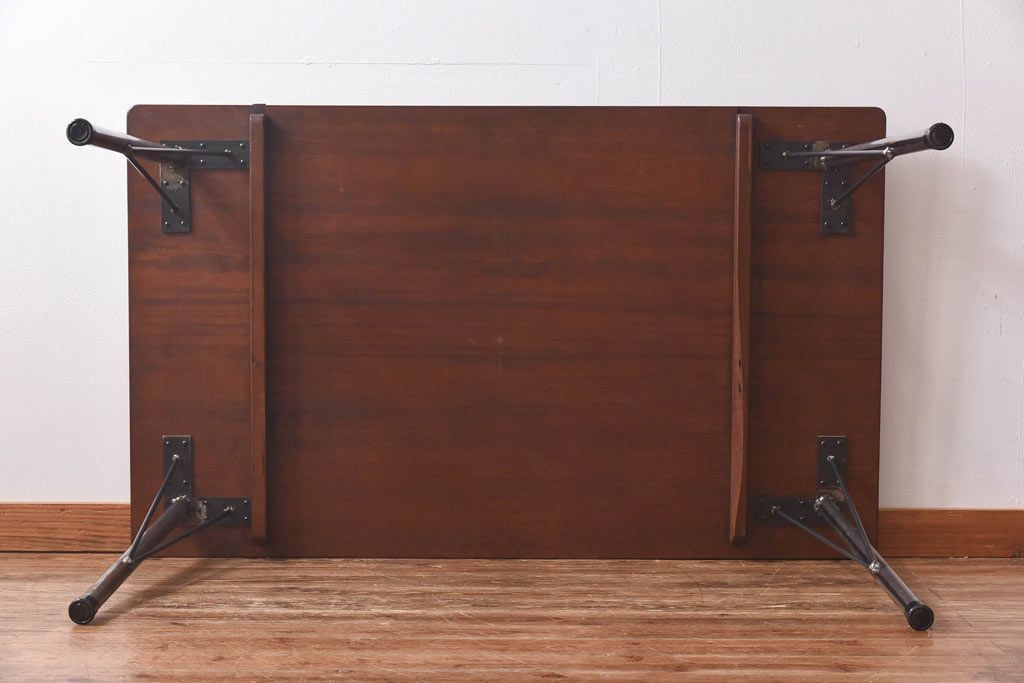 リメイク　ラワン材使用の昭和レトロな鉄脚テーブル(机、在宅ワーク、在宅用デスク、作業台)