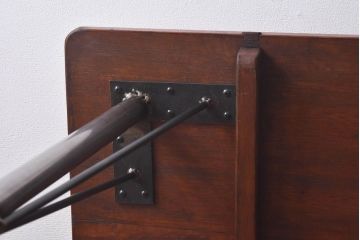 リメイク　ラワン材使用の昭和レトロな鉄脚テーブル(机、在宅ワーク、在宅用デスク、作業台)