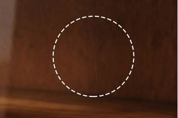 アンティーク家具　イギリスアンティーク　扉のデザインが愛らしい小振りなリペイントキャビネット(収納棚、陳列棚)