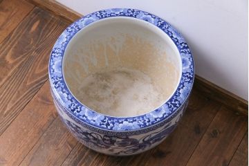 アンティーク雑貨　昭和初期　瓢箪の窓絵が上品な雰囲気の瀬戸火鉢(鉢カバー)