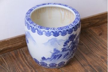 アンティーク雑貨　山水図　日本らしい雰囲気を高める瀬戸火鉢(鉢カバー)