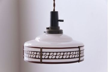 昭和期　花のモチーフが可愛らしいレトロなペンダントライト(天井照明、シェード)