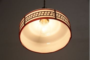 昭和期　花のモチーフが可愛らしいレトロなペンダントライト(天井照明、シェード)