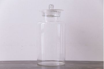 アンティーク雑貨　レトロ　シンプルなシルエットの蓋付きガラス瓶(ビン、ディスプレイ雑貨)
