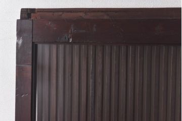 和製アンティーク　漆塗り　幅狭　縦桟がおしゃれなガラス入り格子蔵戸(ガラス引き戸、格子戸、建具、玄関戸)
