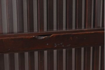 和製アンティーク　漆塗り　幅狭　縦桟がおしゃれなガラス入り格子蔵戸(ガラス引き戸、格子戸、建具、玄関戸)