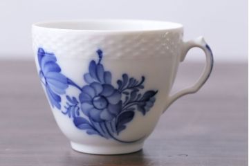 アンティーク雑貨　中古　ROYAL COPENHAGEN(ロイヤルコペンハーゲン)　ブルーフラワー　プレイン　カップ&ソーサー(コーヒーカップ、洋食器)2客セット