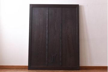 和製アンティーク　総栗材　古い金具が渋い味わいの蔵戸(板戸、引き戸、建具、玄関戸)