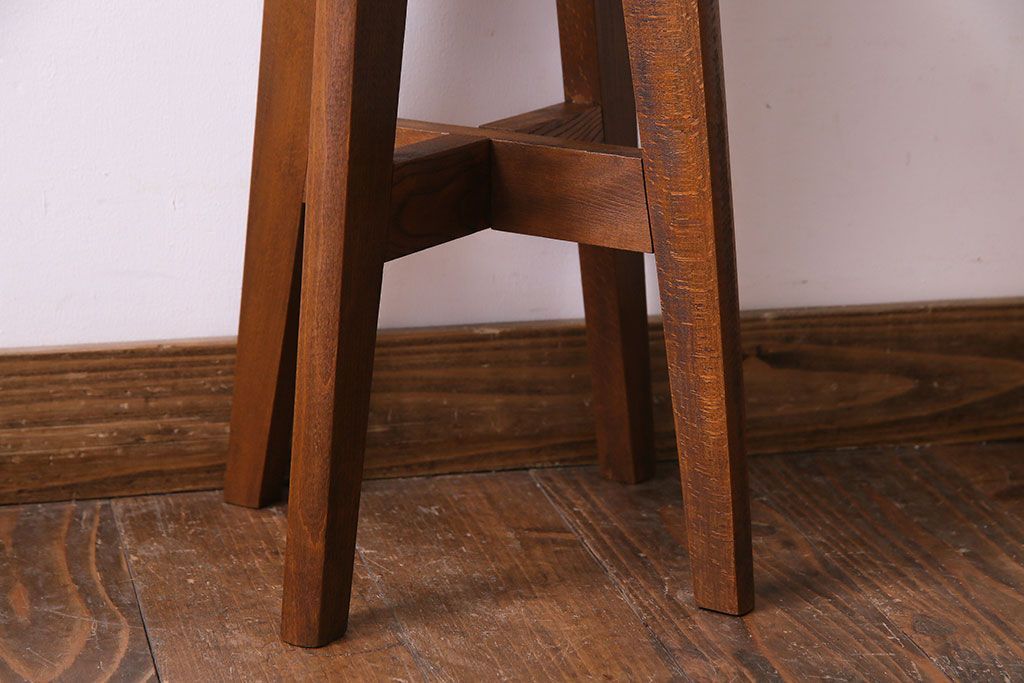 レトロ家具　昭和レトロ　柔らかな佇まいが魅力のスツール(椅子、チェア)