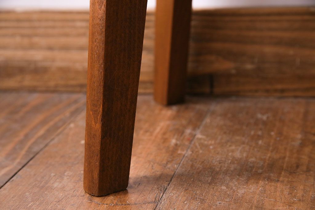 レトロ家具　昭和レトロ　柔らかな佇まいが魅力のスツール(椅子、チェア)