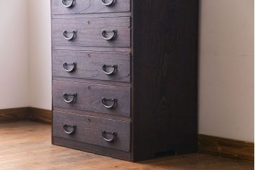 レトロ家具　前板桐材製　昭和レトロな雰囲気が魅力のチェスト(箪笥、引き出し)
