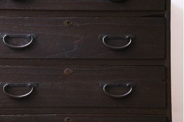 レトロ家具　前板桐材製　昭和レトロな雰囲気が魅力のチェスト(箪笥、引き出し)