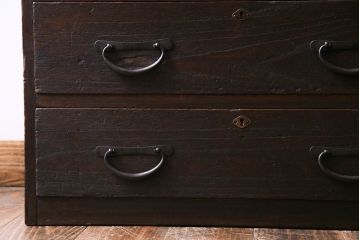 レトロ家具　前板桐材製　昭和レトロな雰囲気が魅力のチェスト(箪笥、引き出し)