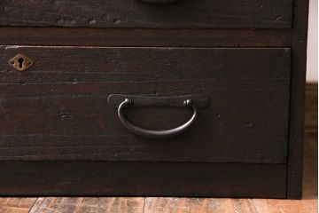 レトロ家具　前板桐材製　昭和レトロな雰囲気が魅力のチェスト(箪笥、引き出し)
