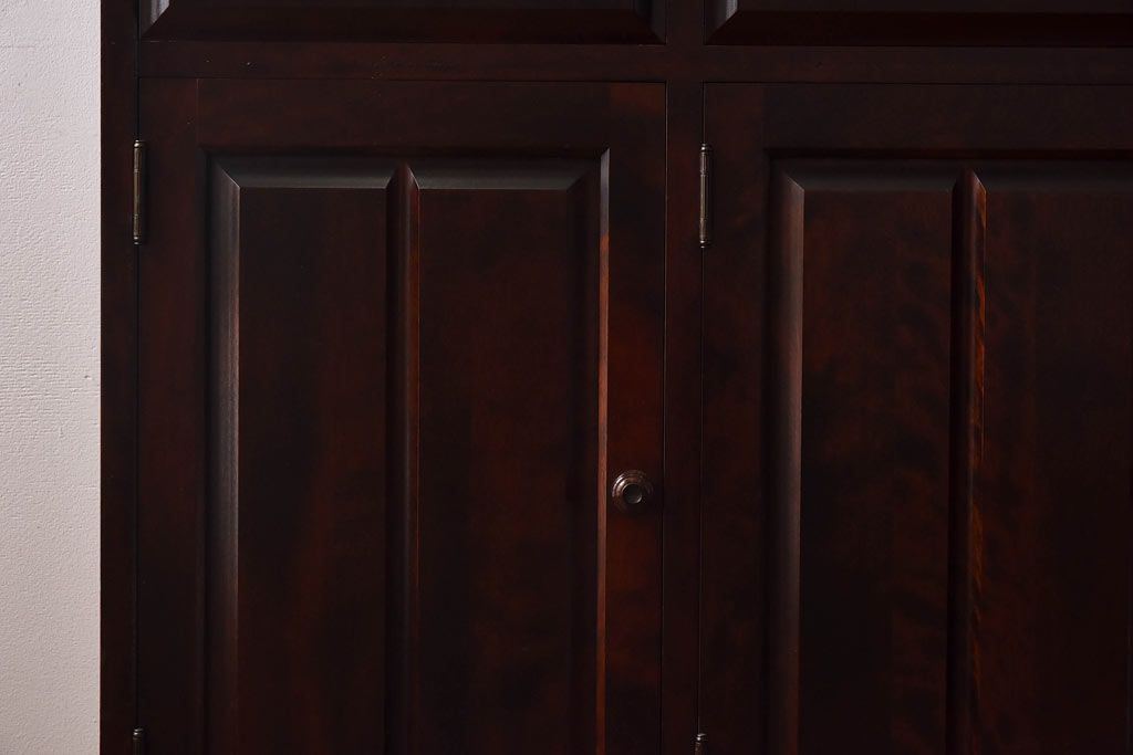 中古　北海道民芸家具　高級感のある色合いのHM165K食器棚(カップボード、キャビネット)(定価約57万円)(1)