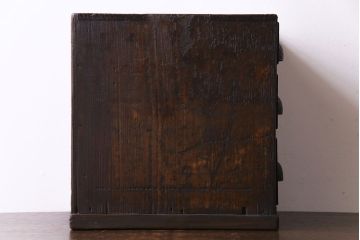 アンティーク家具　大正ロマン　濃い色合いが情緒を醸し出す小引き出し(小物収納)