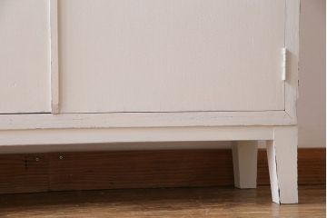 ペイント家具　壁紙が可愛らしいレトロな収納棚(キャビネット、オープンラック、本棚)