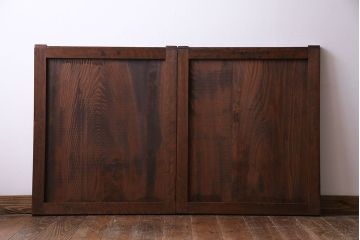 和製アンティーク　明治大正期　なめらかな木肌が美しい板戸(窓、引き戸、建具)2枚セット