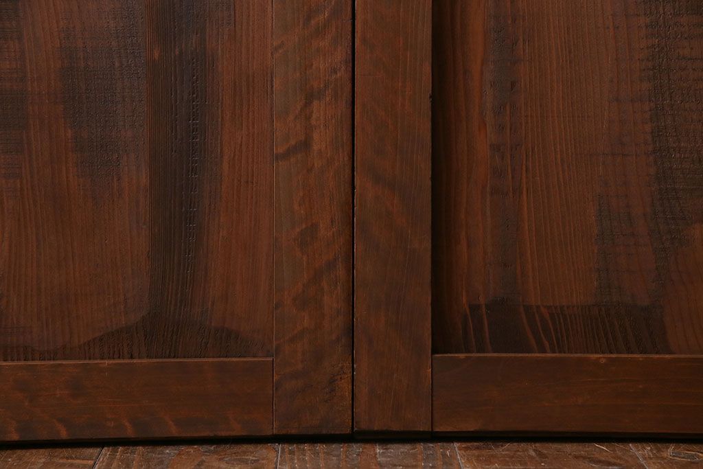 和製アンティーク　明治大正期　なめらかな木肌が美しい板戸(窓、引き戸、建具)2枚セット