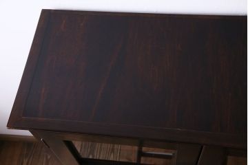 中古美品　ビンテージ　松本民芸家具　深い色味が魅力的な小振りの本箱(飾り棚、食器棚、キャビネット)
