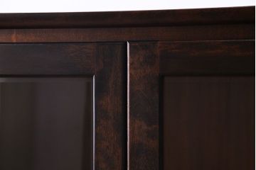 中古美品　ビンテージ　松本民芸家具　深い色味が魅力的な小振りの本箱(飾り棚、食器棚、キャビネット)