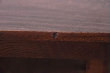 レトロ家具　昭和レトロ　栓材一枚板　和を感じる木目の角ちゃぶ台(座卓、ローテーブル)