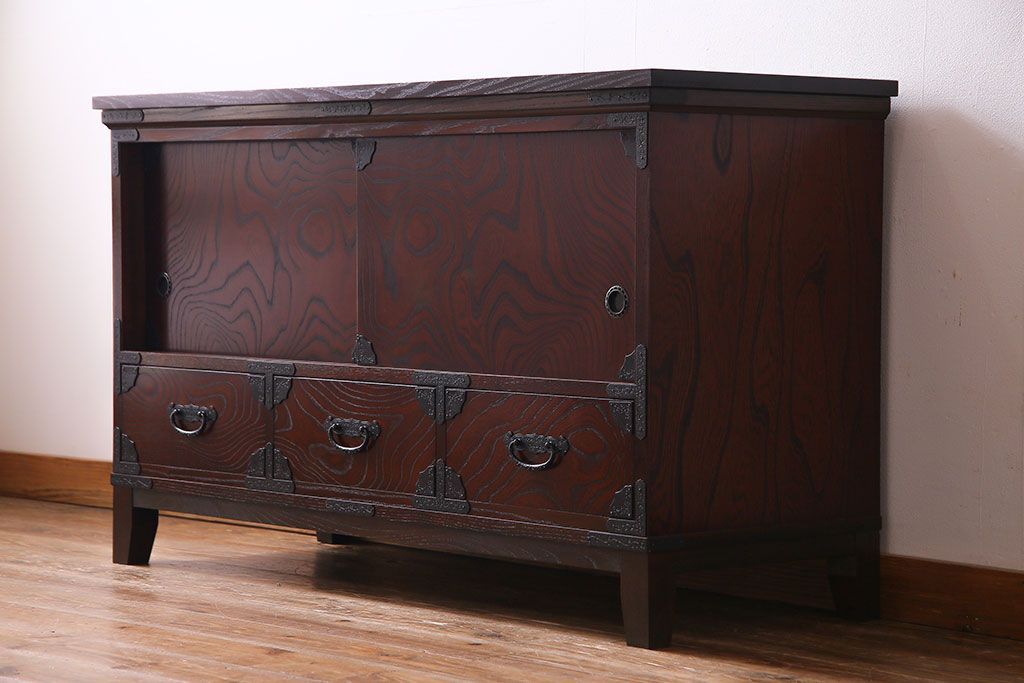 天板リメイク　筑後民芸家具　重厚な佇まいの脚付き箪笥ローチェスト(衣装箪笥、テレビボード)
