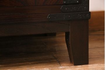 天板リメイク　筑後民芸家具　重厚な佇まいの脚付き箪笥ローチェスト(衣装箪笥、テレビボード)