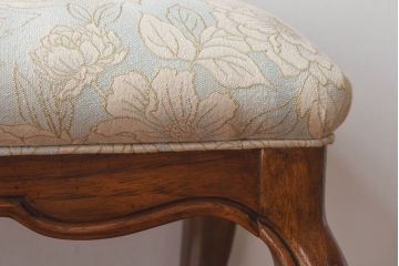 中古　DREXEL HERITAGE(ドレクセルヘリテイジ)　Grand Villa(グランドヴィラ)　ベンチ(スツール、チェア、椅子)(定価約11万6千円)(1)