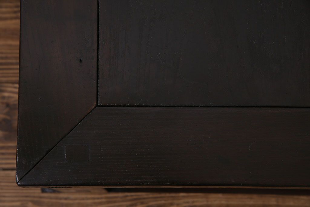 アンティーク雑貨　大正昭和初期　ケヤキ材　重厚な佇まいが魅力のローボード(リビングボード)