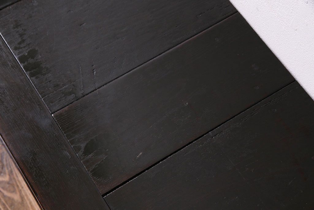 アンティーク雑貨　大正昭和初期　ケヤキ材　重厚な佇まいが魅力のローボード(リビングボード)