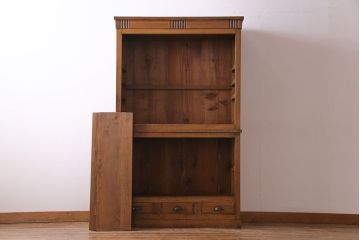 レトロ家具　昭和初期　モールガラス　味わい深いレトロな佇まいの重ね戸棚(収納棚)