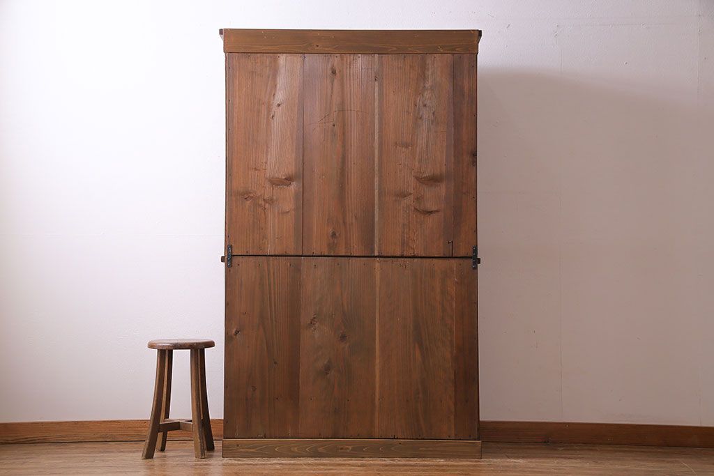 レトロ家具　昭和初期　モールガラス　味わい深いレトロな佇まいの重ね戸棚(収納棚)