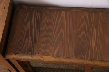 レトロ家具　昭和初期　モールガラス　味わい深いレトロな佇まいの重ね戸棚(収納棚)