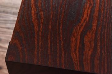 中古　伝統民芸家具　岩谷堂箪笥　ケヤキ材の杢目が美しい小箪笥(車箪笥、サイドチェスト)