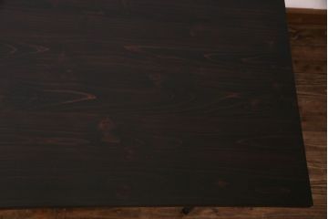 オリジナル　濃い色合いが落ち着いた雰囲気の鉄脚テーブル(ダイニングテーブル、作業台、4人掛け、6人掛け、食卓)(R-029870)(2)