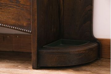 アンティーク雑貨　イギリスアンティーク　オーク材　重厚感を放つ機能的なベンチ付きホールスタンド(傘立て、コート掛け)