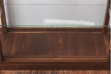 アンティーク家具　【S様売約済】昭和初期　ナラ材製　5面ガラスの薄型ショーケース(ガラスケース、飾り棚)