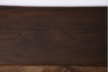 古材リメイク　天板ケヤキ材　ダイナミックな木目の鉄脚テーブル(作業台、コンソールテーブル)