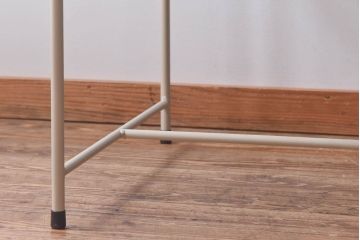 ラフジュ工房オリジナル　すっきりとした鉄脚が魅力的なペイントテーブル(ダイニングテーブル、作業台)(2)