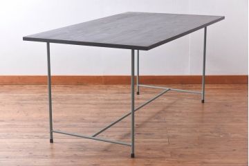 ラフジュ工房オリジナル　すっきりとした鉄脚が魅力的なペイントテーブル(ダイニングテーブル、作業台、6人掛け、4人掛け)(R-029877)(3)