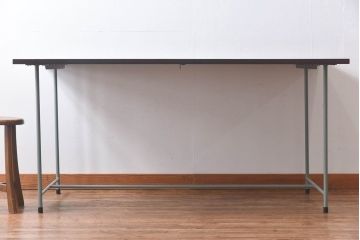 ラフジュ工房オリジナル　すっきりとした鉄脚が魅力的なペイントテーブル(ダイニングテーブル、作業台、6人掛け、4人掛け)(R-029877)(3)