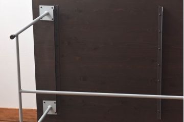 ラフジュ工房オリジナル　すっきりとした鉄脚が魅力的なペイントテーブル(ダイニングテーブル、作業台)
